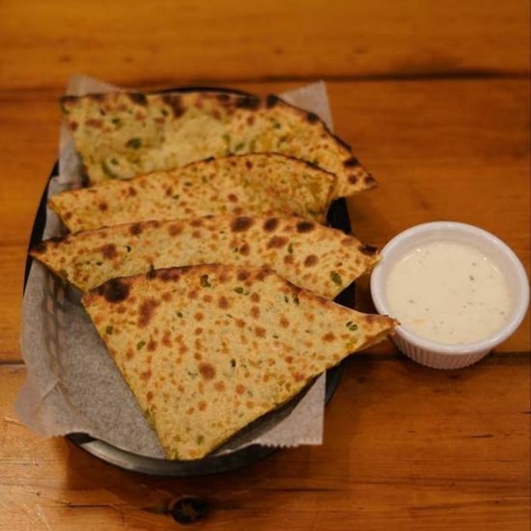 Delicious Kulcha: A Flavorful Indian Delight